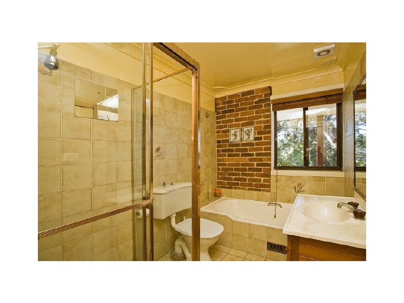 5 Tradewinds Place, Kareela NSW 2232