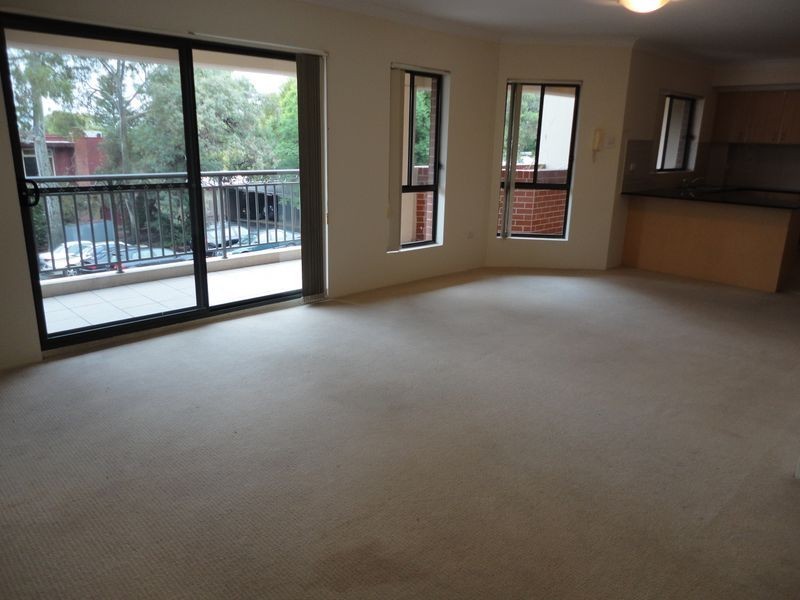 3/48-54 Railway Crescent, Jannali NSW 2226