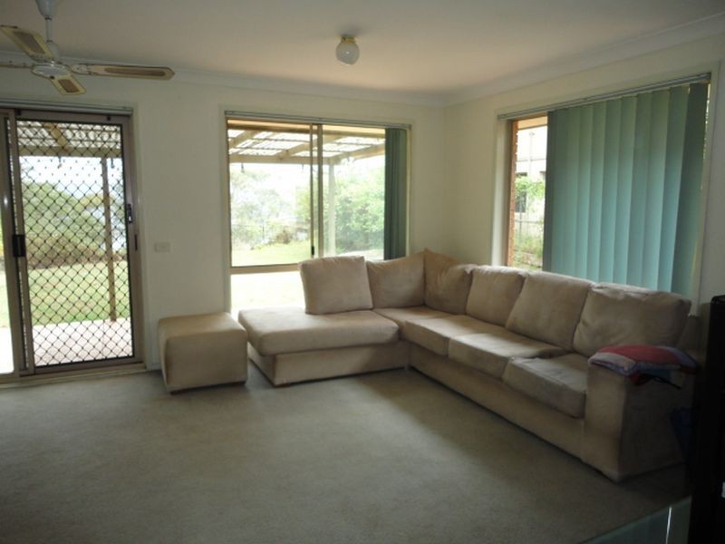 8 Doveley Road, Como NSW 2226