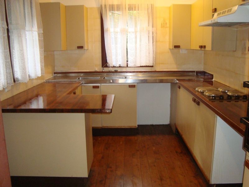 122 Prices Circuit, Woronora NSW 2232