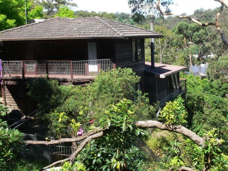 122 Prices Circuit, Woronora NSW 2232