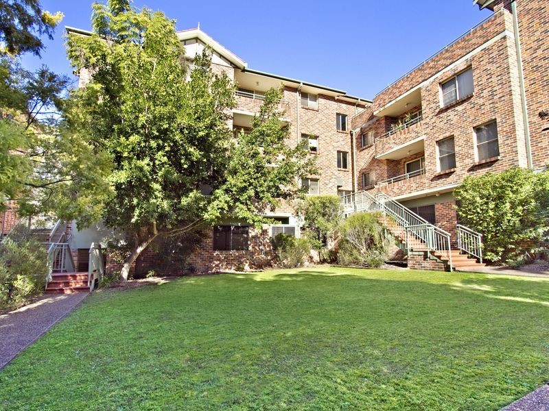 12/14-18 Railway Crescent, Jannali NSW 2226