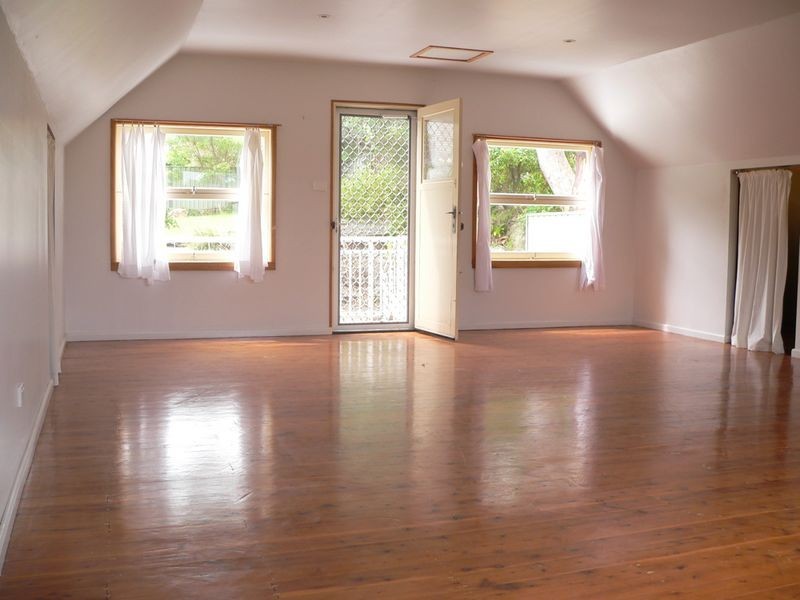 9 Inelgah Road, Como NSW 2226