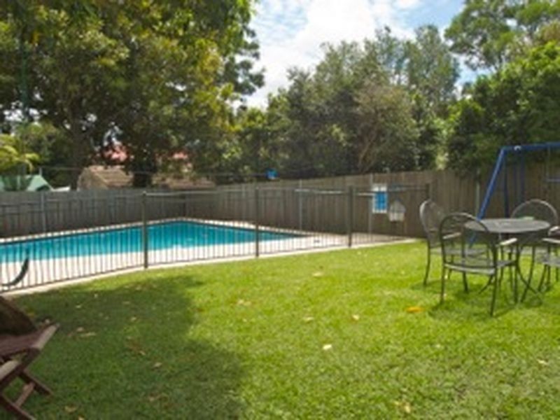 27 Girraween Avenue, Como NSW 2226