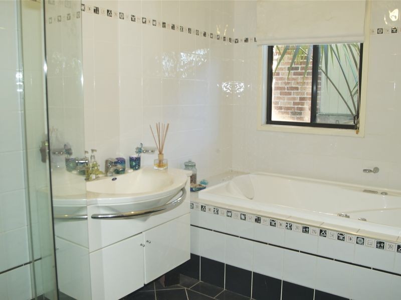 41 Bonnet Avenue, Como NSW 2226