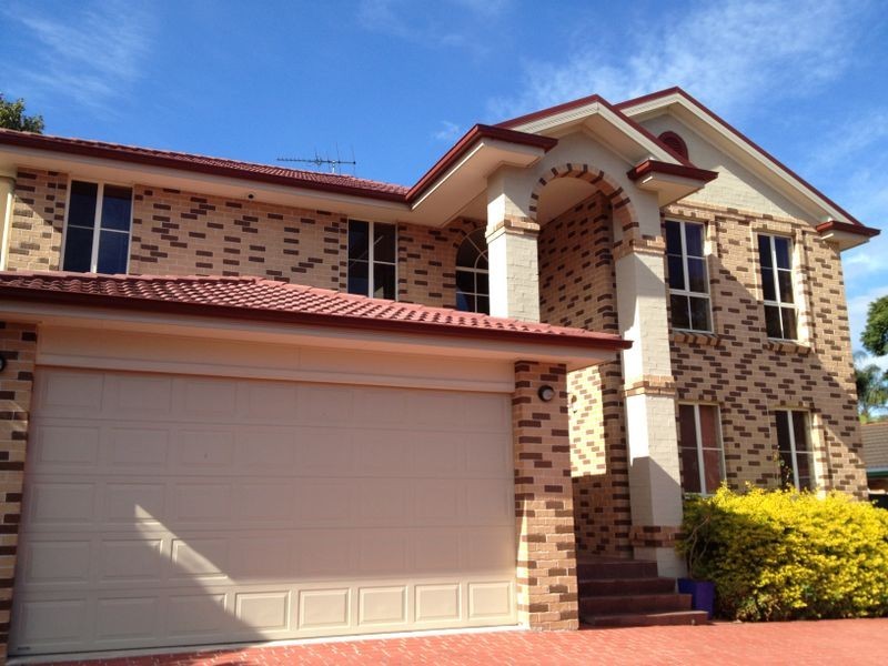 108 Auburn Street, Kirrawee NSW 2232