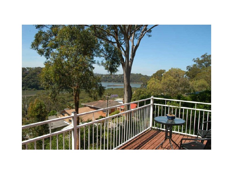 1 Prospect Place, Como NSW 2226