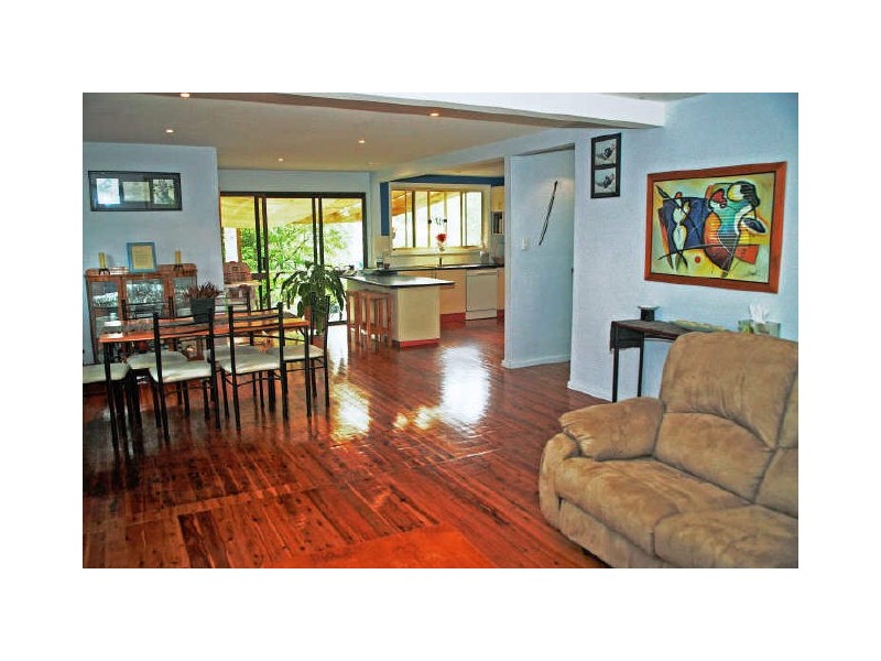 8 Bindea Street, Como NSW 2226