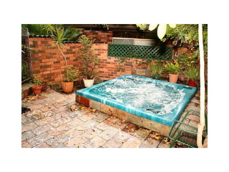 52 Cooriengah Heights Road, Engadine NSW 2233