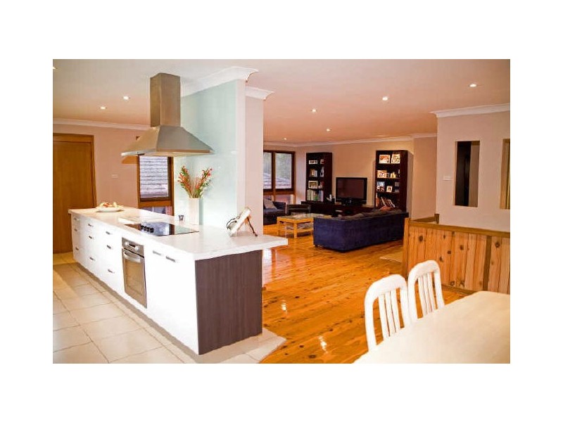 48 Solveig Crescent, Kareela NSW 2232