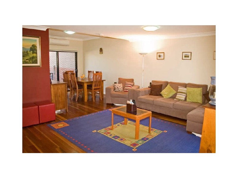 12/8 Warumbui Avenue, Miranda NSW 2228