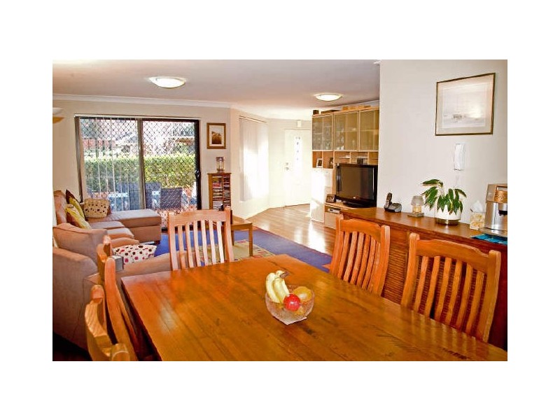 12/8 Warumbui Avenue, Miranda NSW 2228