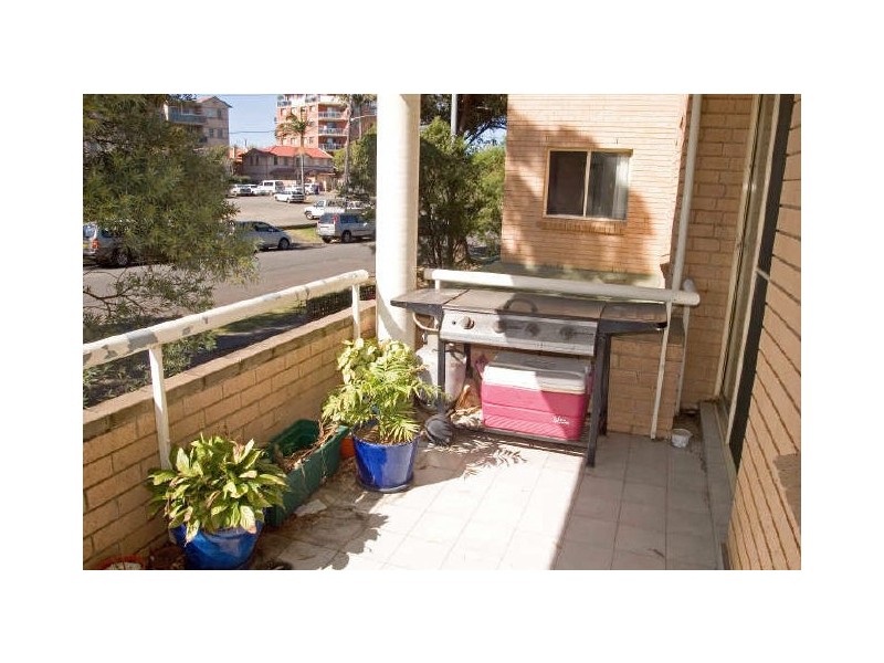 2/14 Oxford Street, Sutherland NSW 2232