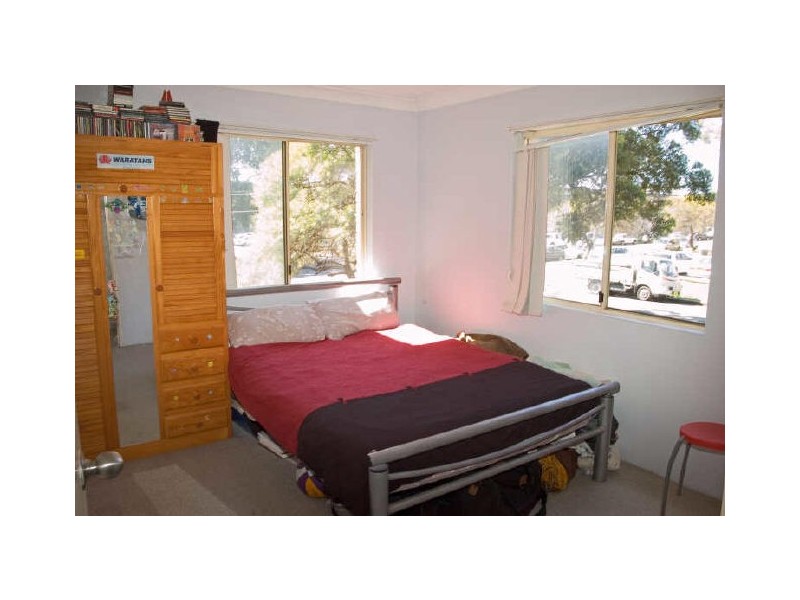 2/14 Oxford Street, Sutherland NSW 2232