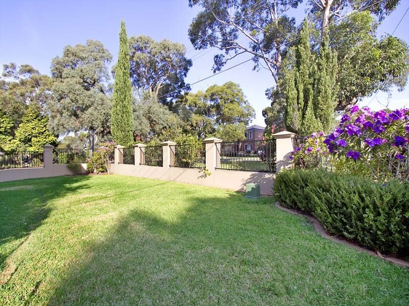 2/21 Forest Road, Yowie Bay NSW 2228