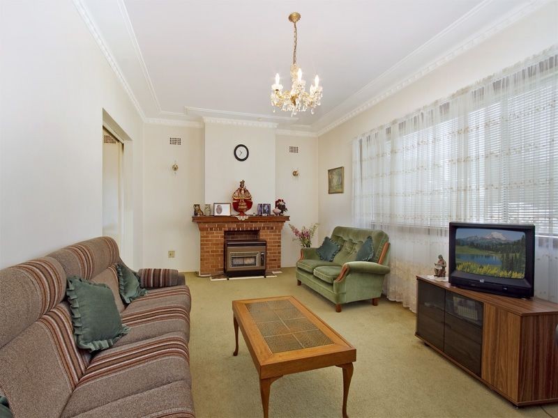 49 Denman Avenue, Woolooware NSW 2230