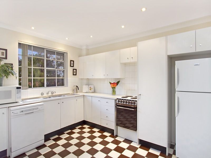 8/75-79 Auburn Street, Sutherland NSW 2232