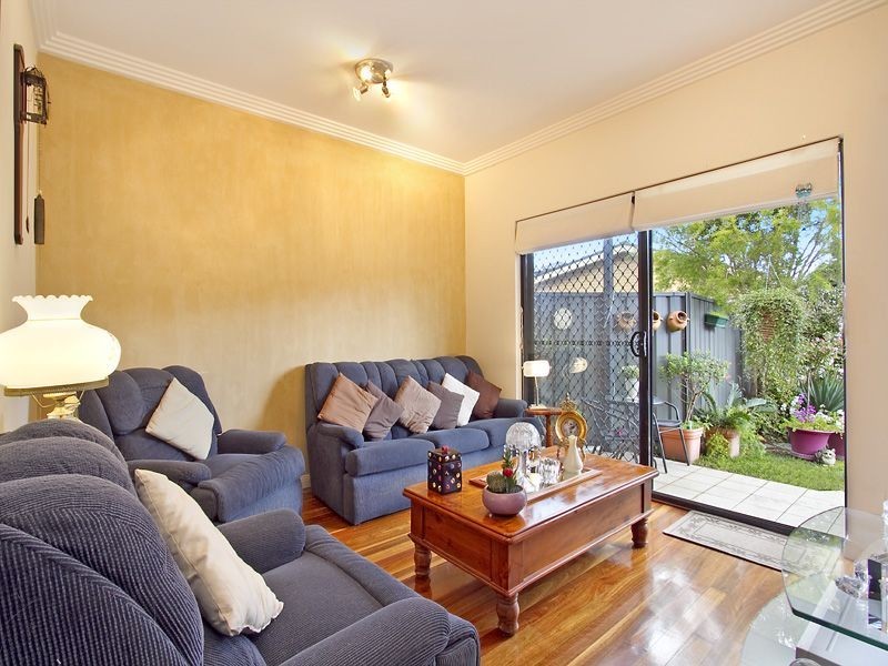 2/20 Melrose Avenue, Sylvania NSW 2224