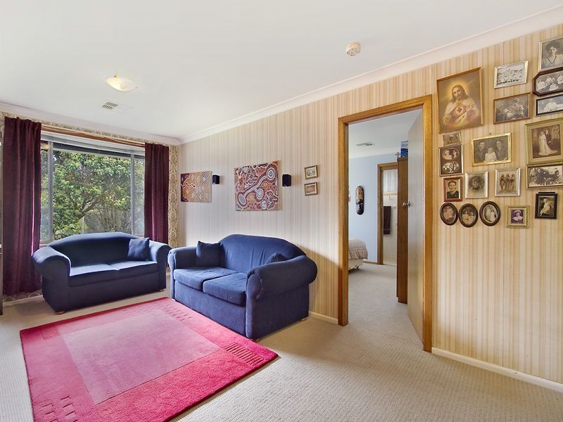 2 Kalmia Place, Miranda NSW 2228