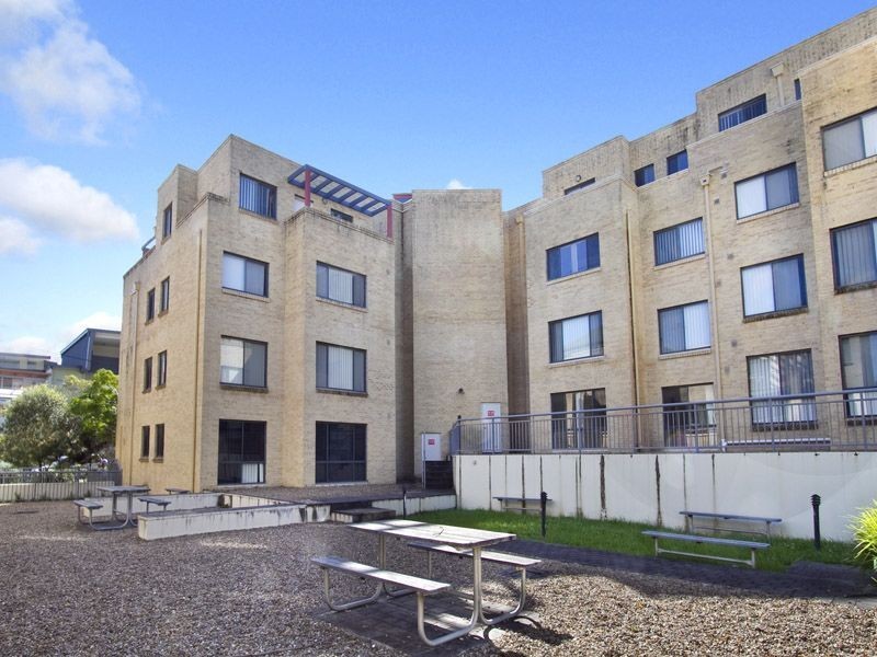 4/2-6 Morley Street, Sutherland NSW 2232