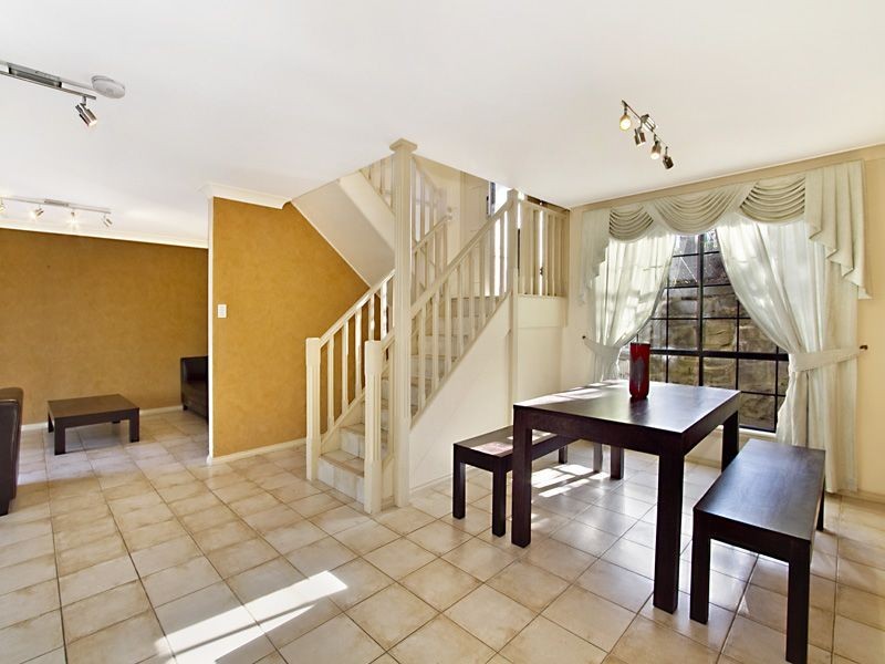1/5 Robinia Place, Alfords Point NSW 2234