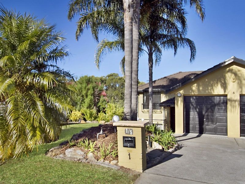 1/5 Robinia Place, Alfords Point NSW 2234