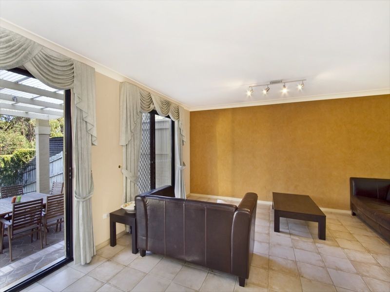 1/5 Robinia Place, Alfords Point NSW 2234