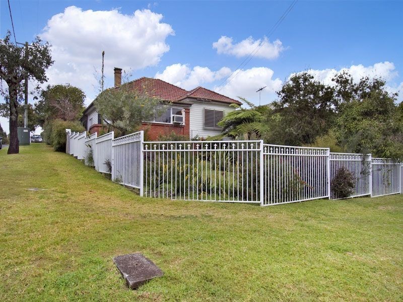 44 Woronora Crescent, Como NSW 2226
