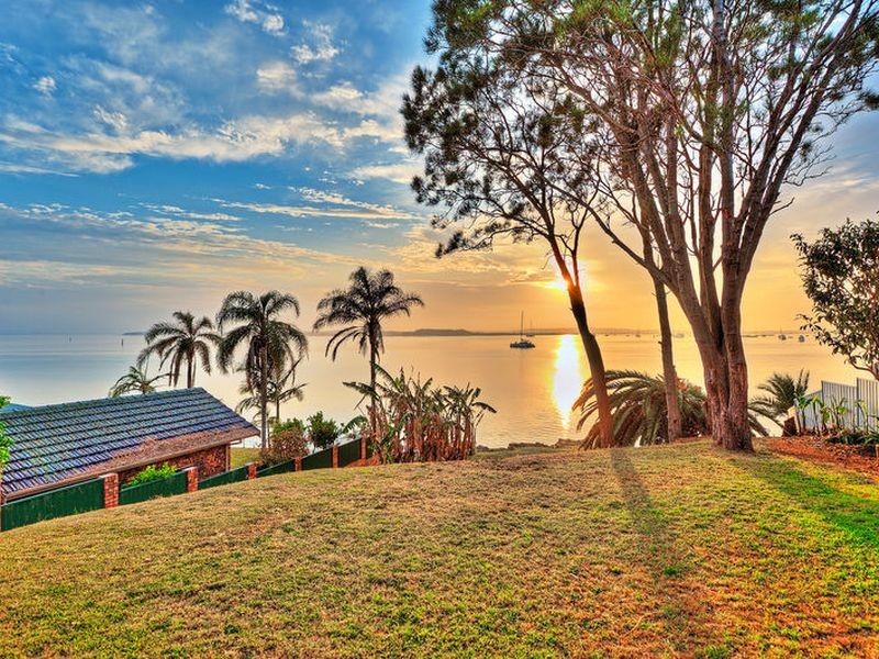 44 Woodlands Road, Taren Point NSW 2229