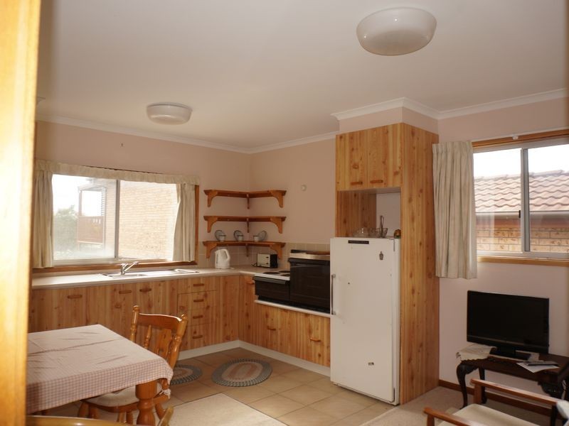 25 Tatiara Street, Dalmeny NSW 2546