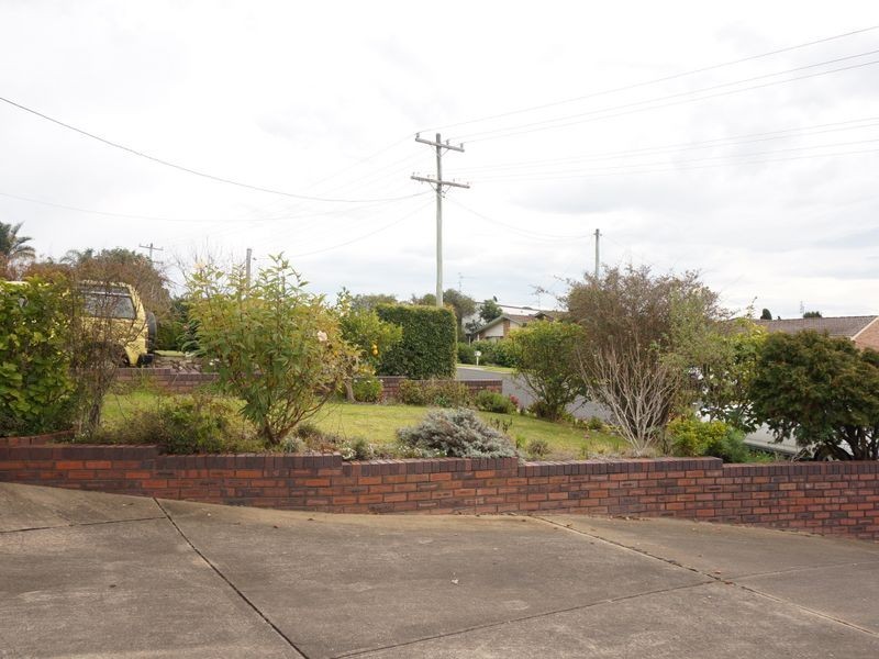 25 Tatiara Street, Dalmeny NSW 2546