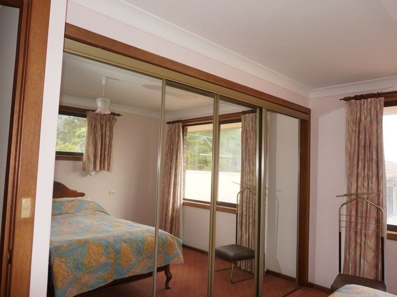 25 Tatiara Street, Dalmeny NSW 2546