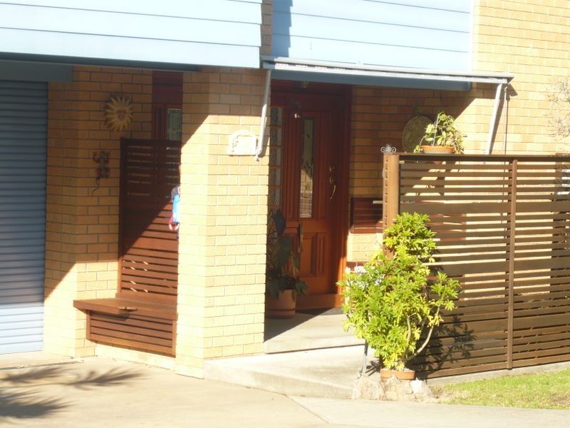 1 Attunga Street, Dalmeny NSW 2546