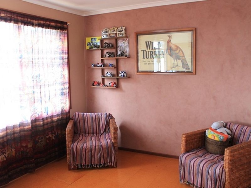 1 Attunga Street, Dalmeny NSW 2546