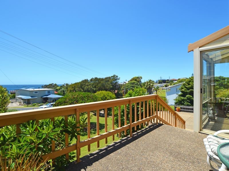 39 Noble Parade, Dalmeny NSW 2546