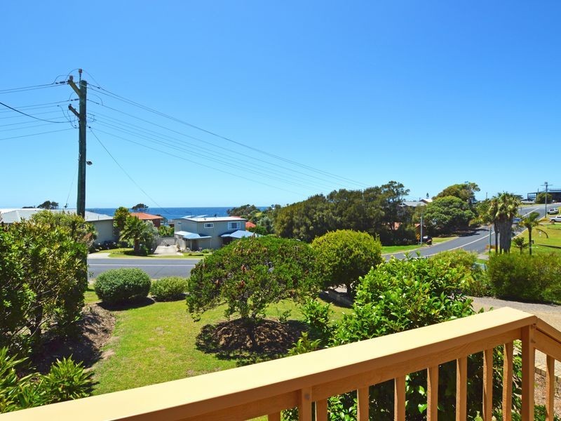 39 Noble Parade, Dalmeny NSW 2546