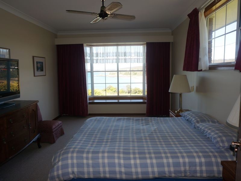 120 Ocean Parade, Dalmeny NSW 2546
