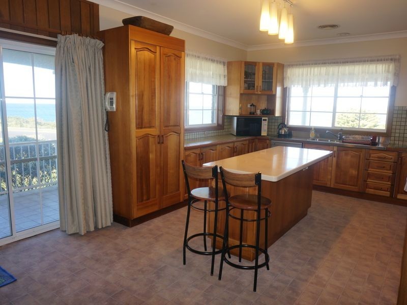 120 Ocean Parade, Dalmeny NSW 2546