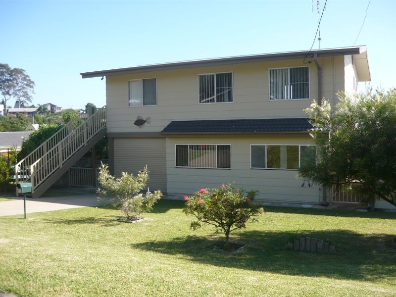 31 Binalong Street, Dalmeny NSW 2546