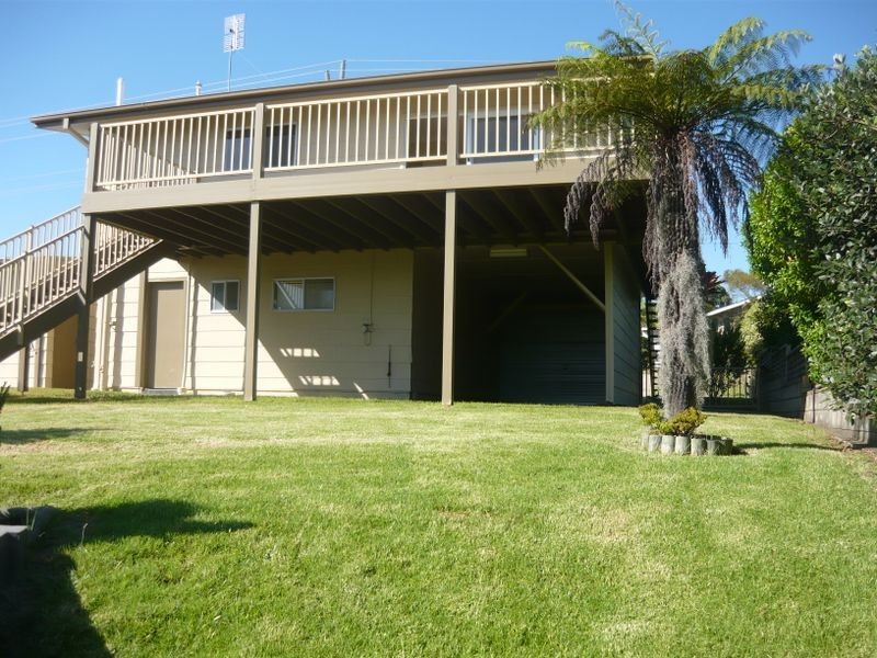 31 Binalong Street, Dalmeny NSW 2546