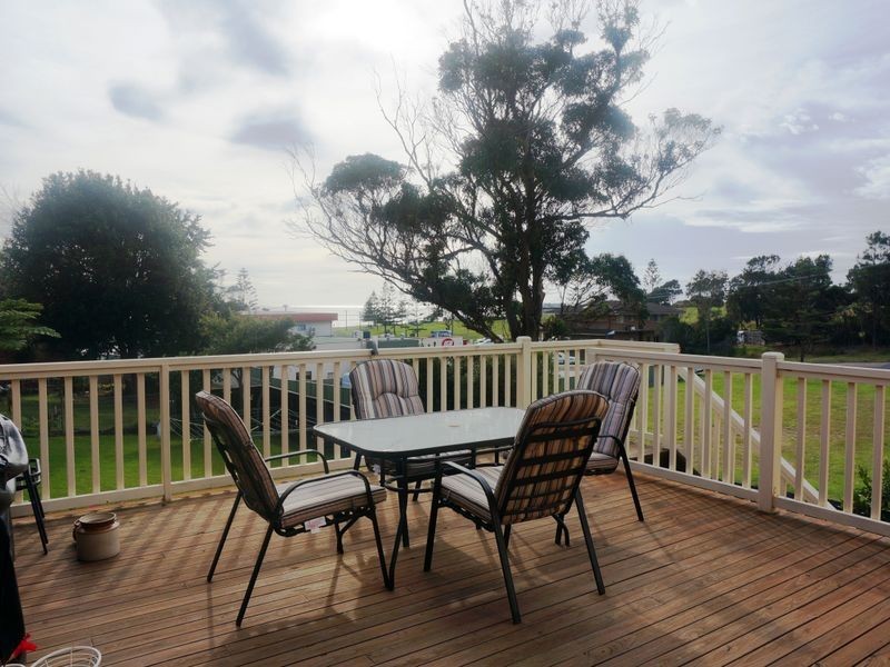 18 Haddrill Parade, Dalmeny NSW 2546