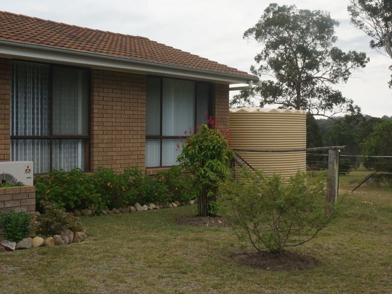 8 Western Boundary Road, Turlinjah NSW 2537