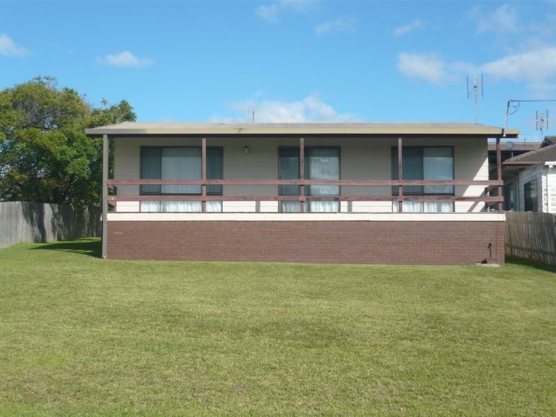 18 William Street, Dalmeny NSW 2546