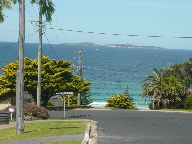 16 Viewhill Road, Kianga NSW 2546