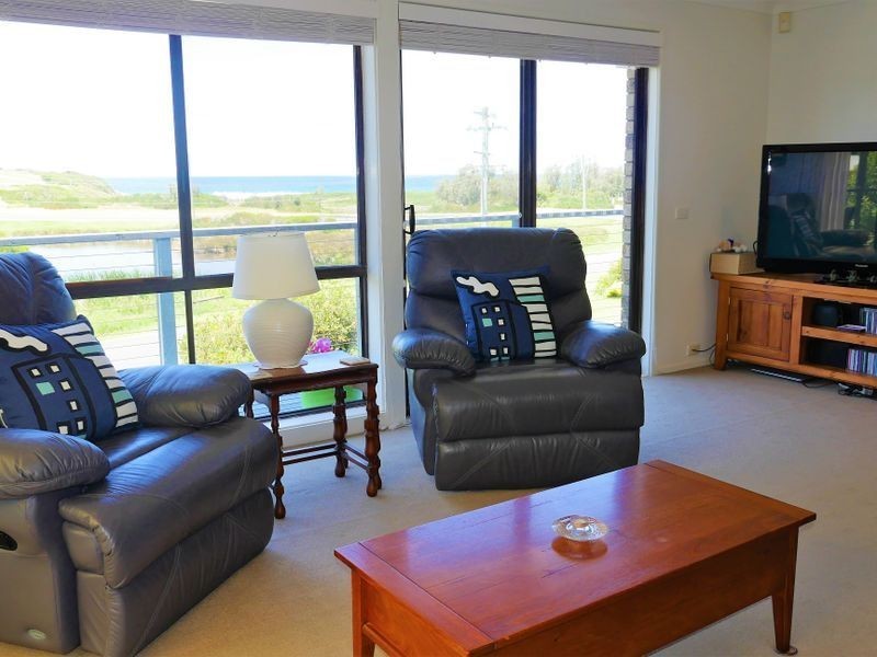 56 Eucalyptus Drive, Dalmeny NSW 2546