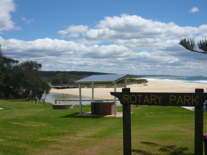 23 Mort Avenue, Dalmeny NSW 2546