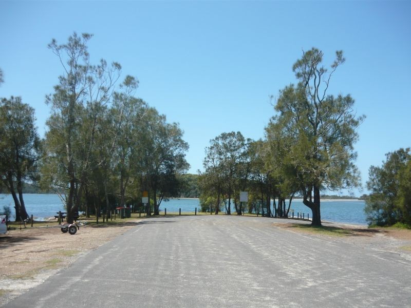 76 Mummaga Lake Drive, Dalmeny NSW 2546