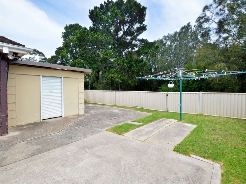 37 Mort Avenue, Dalmeny NSW 2546