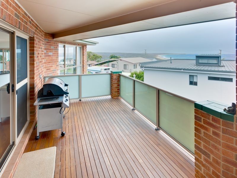 4 Mummaga Way, Dalmeny NSW 2546