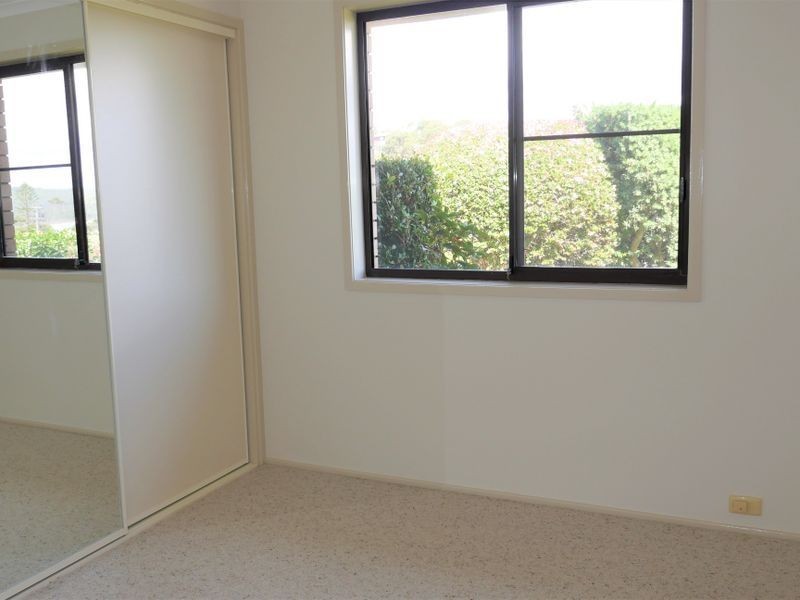 21 Noble Parade, Dalmeny NSW 2546